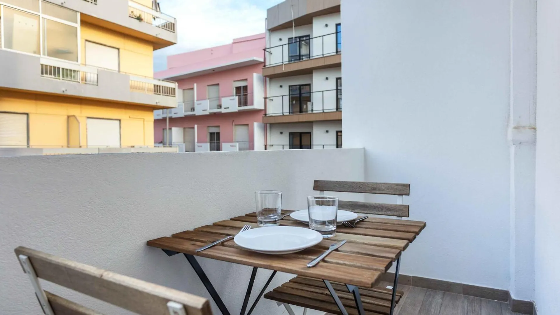 Blife Farensya Private Rooms Faro 0*,  Portugal