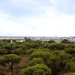 Blife Rya Private - Airport Distrikt Faro